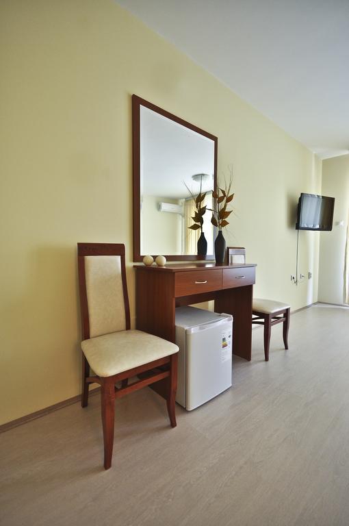Accommodation Elegance Ni Dış mekan fotoğraf